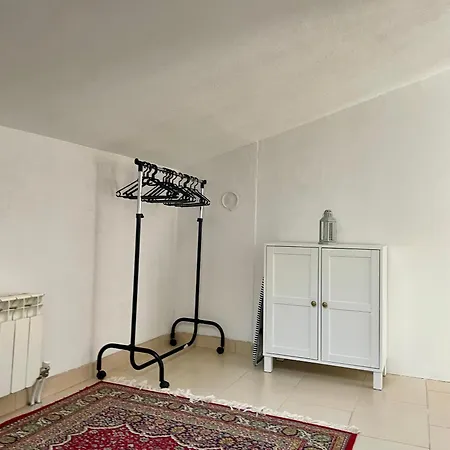 Cozy Attic - Free Parking *