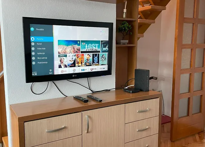 شقة Cozy Attic - Free Parking سراييفو